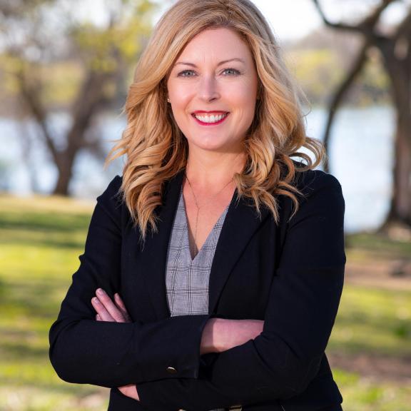 Kate Wright headshot